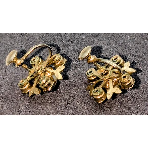 Vintage 50s AB Crystal Faux Pearls Gold Tone Screw On Earrings - Picture 2 of 4